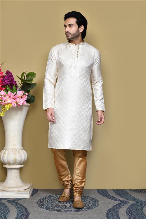 https://media.vinhemfashion.com/Images/RajsahiVol6AVLS584MA1O53IWCQ/image/designer